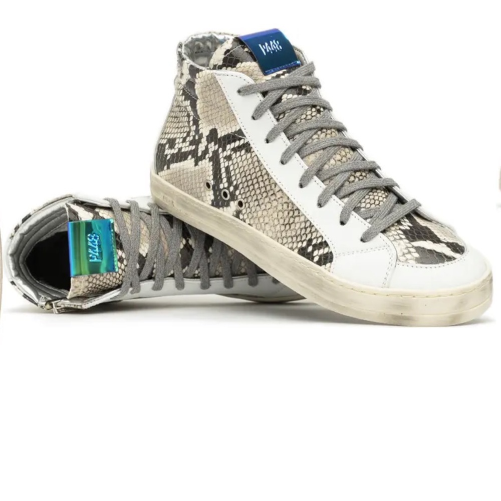 Skate High Top Sneaker
P448